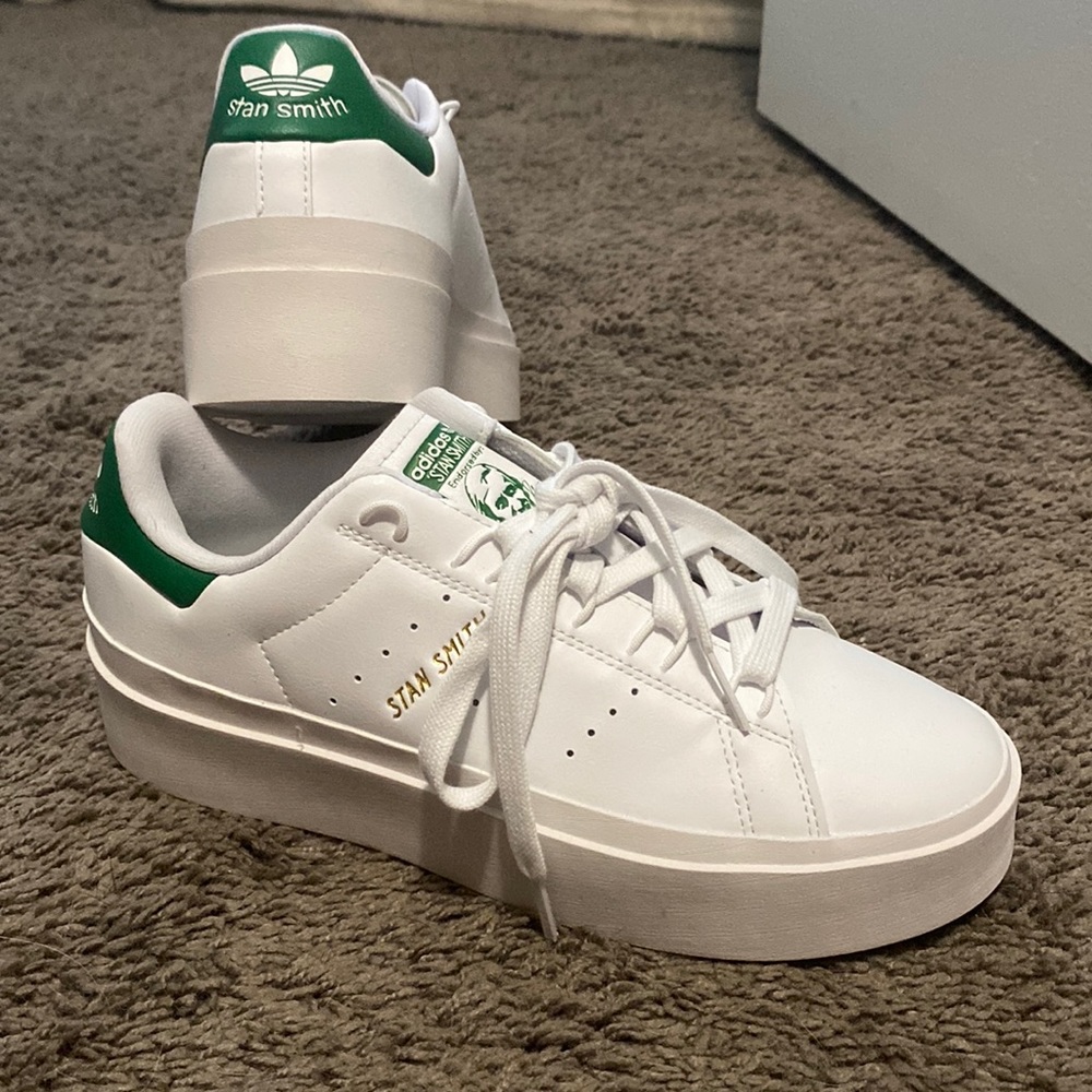 Women’s platform adidas Stan Smith sneakers